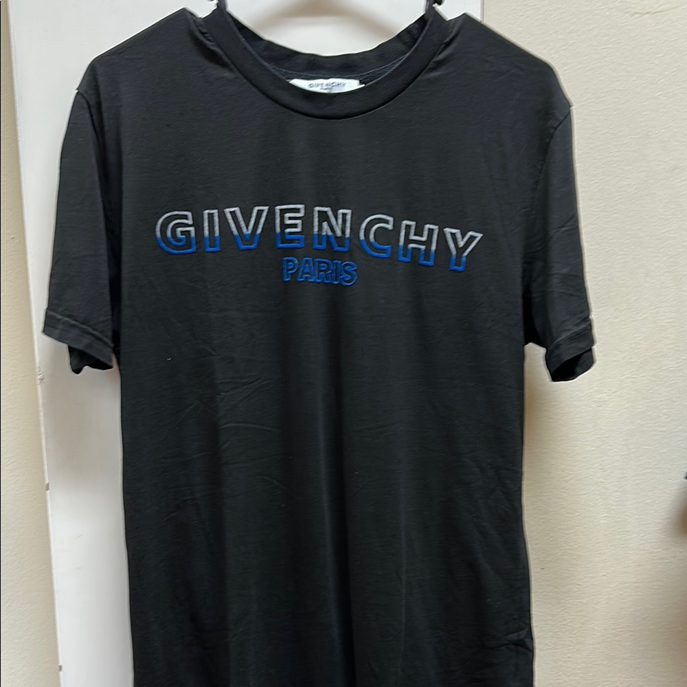 Givenchy Black Short Sleeve Tee Classic Crew Neck medium